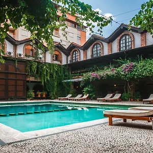 Restaurant Bujtina E Gjelit Otel